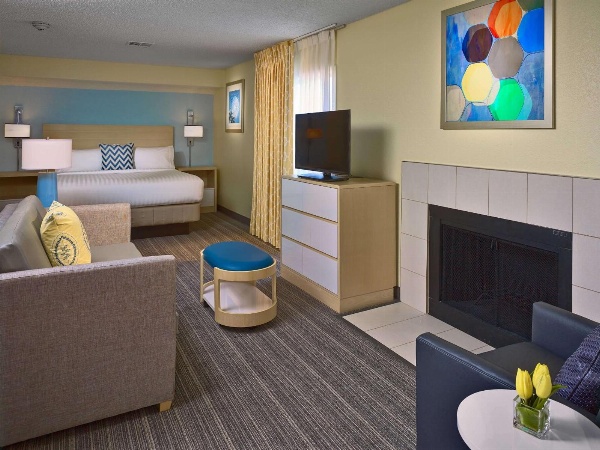 Sonesta ES Suites Colorado Springs image 5